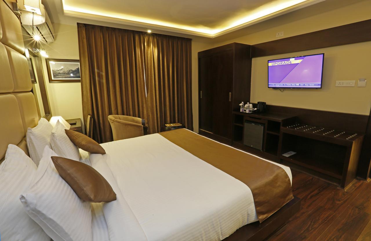 Clarks Inn Srinagar Luaran gambar