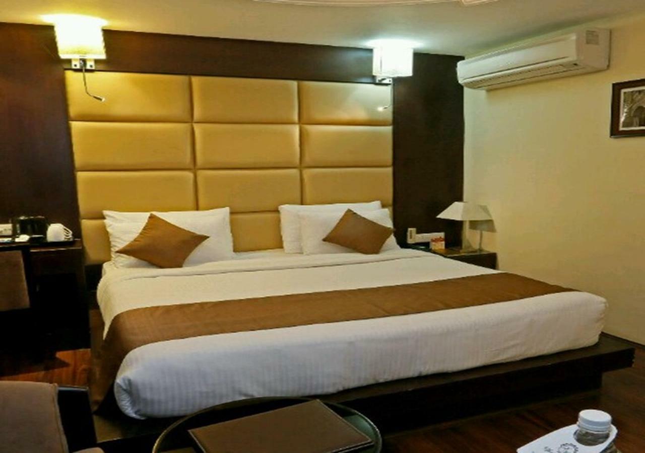 Clarks Inn Srinagar Luaran gambar